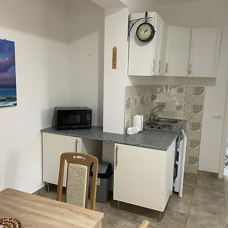 Millicewic Appartement *